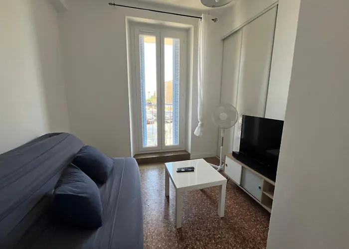 Casamea- Famille, 2 Min *